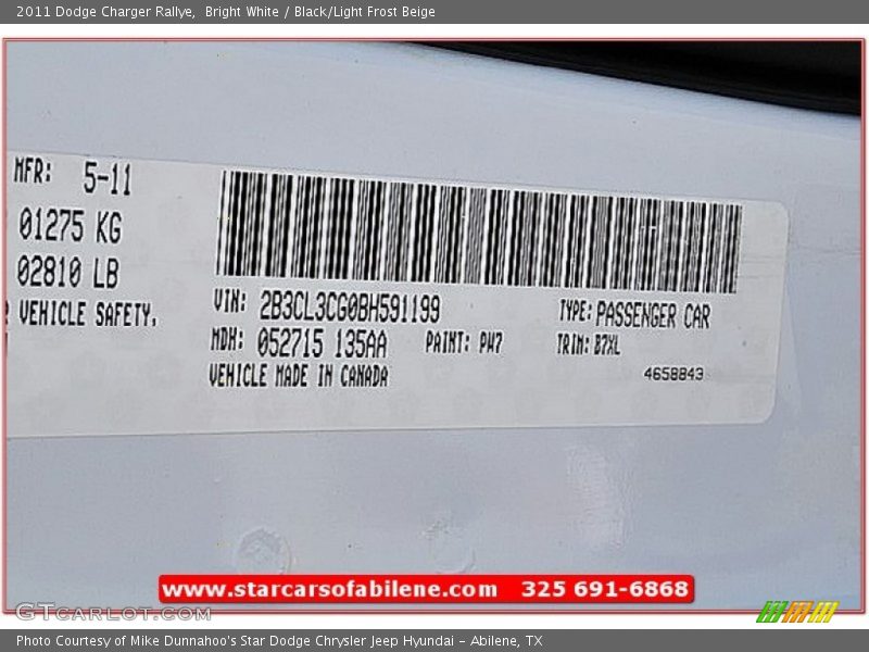 Bright White / Black/Light Frost Beige 2011 Dodge Charger Rallye