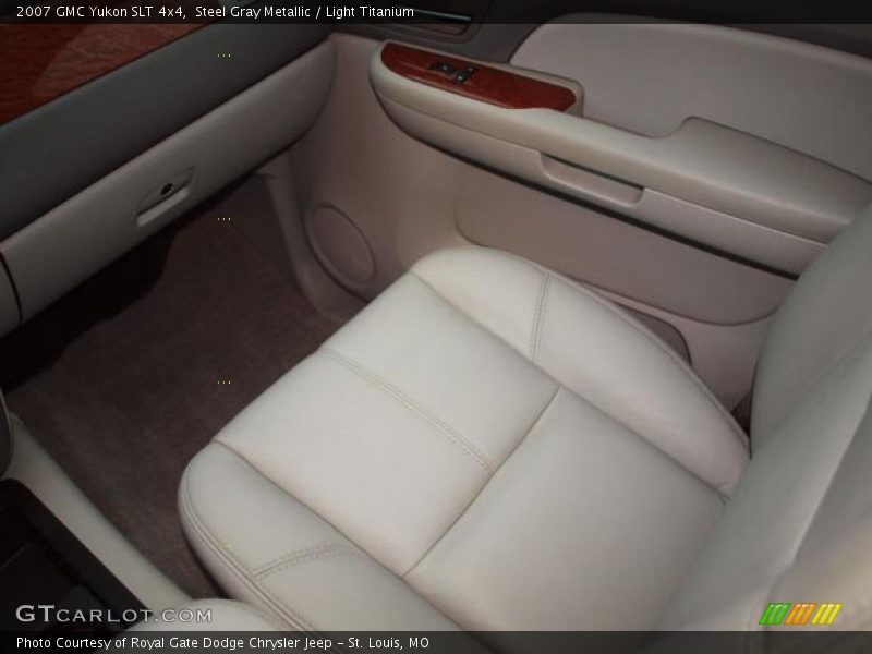 Steel Gray Metallic / Light Titanium 2007 GMC Yukon SLT 4x4