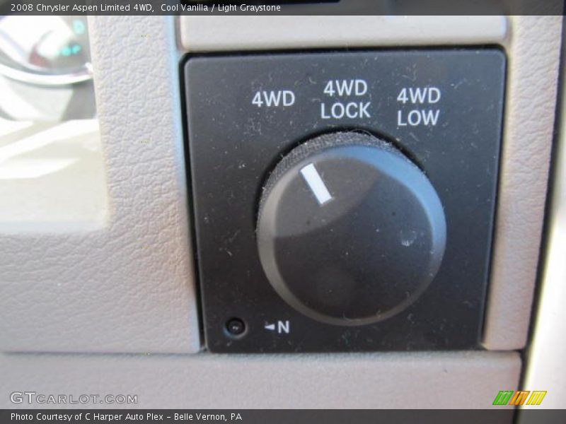 Cool Vanilla / Light Graystone 2008 Chrysler Aspen Limited 4WD