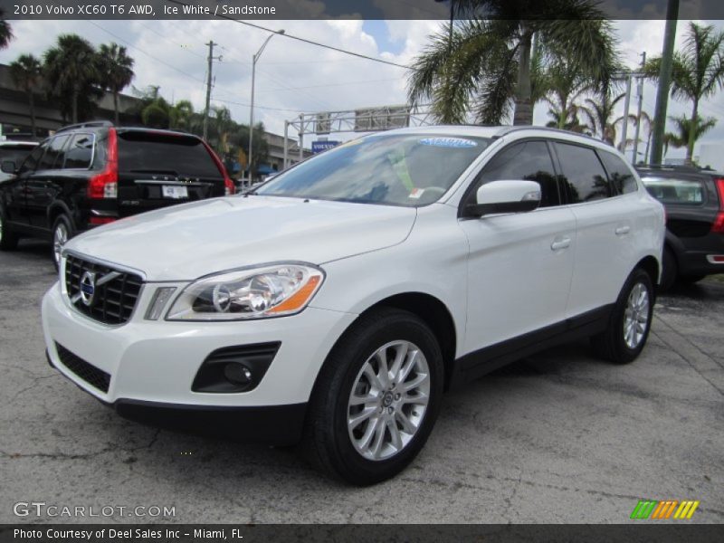 Ice White / Sandstone 2010 Volvo XC60 T6 AWD
