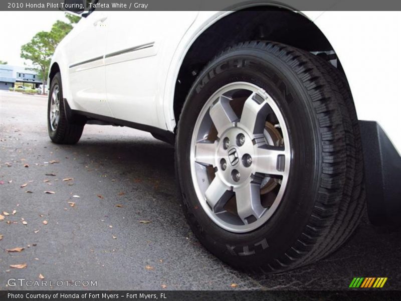 Taffeta White / Gray 2010 Honda Pilot Touring