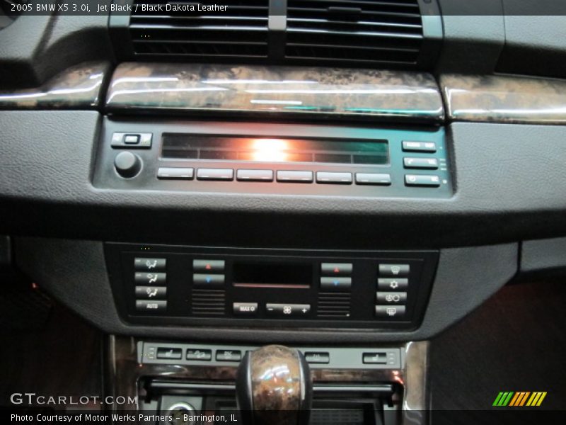 Jet Black / Black Dakota Leather 2005 BMW X5 3.0i
