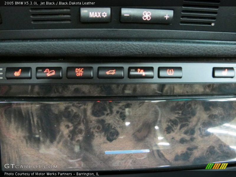Jet Black / Black Dakota Leather 2005 BMW X5 3.0i