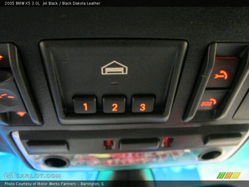 Jet Black / Black Dakota Leather 2005 BMW X5 3.0i