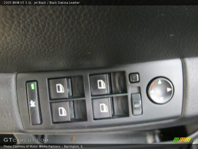 Jet Black / Black Dakota Leather 2005 BMW X5 3.0i