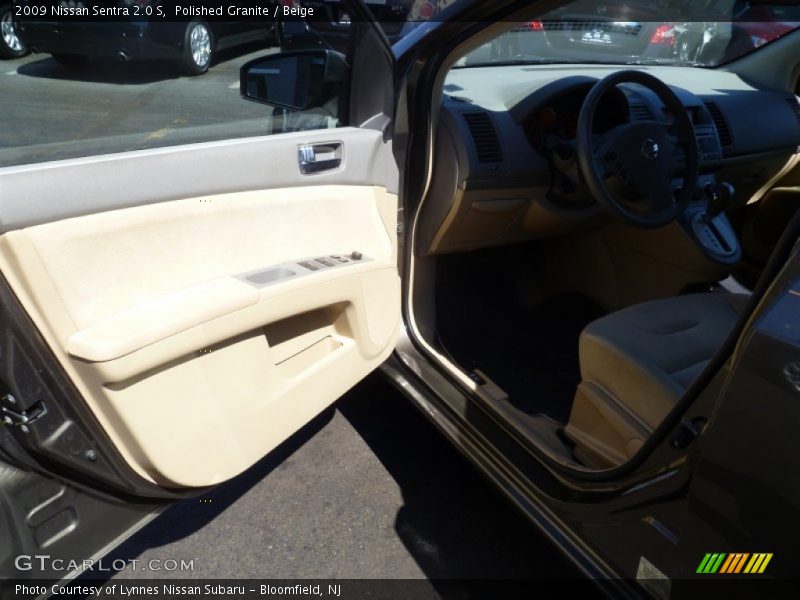 Polished Granite / Beige 2009 Nissan Sentra 2.0 S