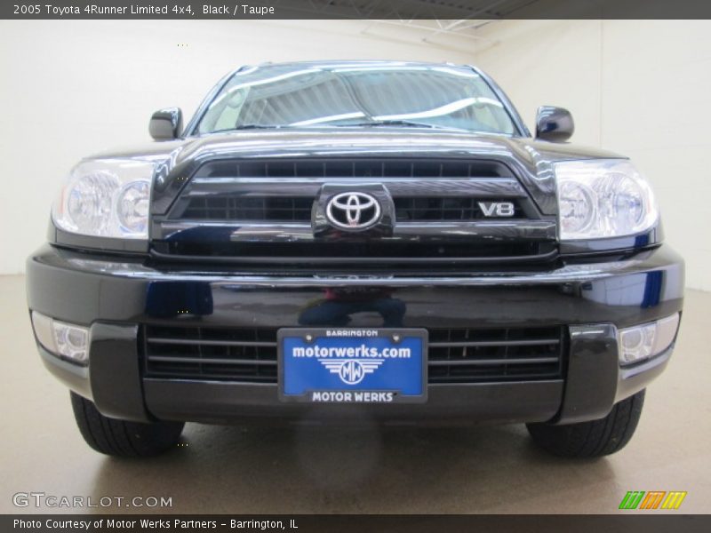 Black / Taupe 2005 Toyota 4Runner Limited 4x4