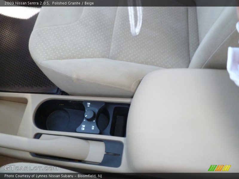 Polished Granite / Beige 2009 Nissan Sentra 2.0 S