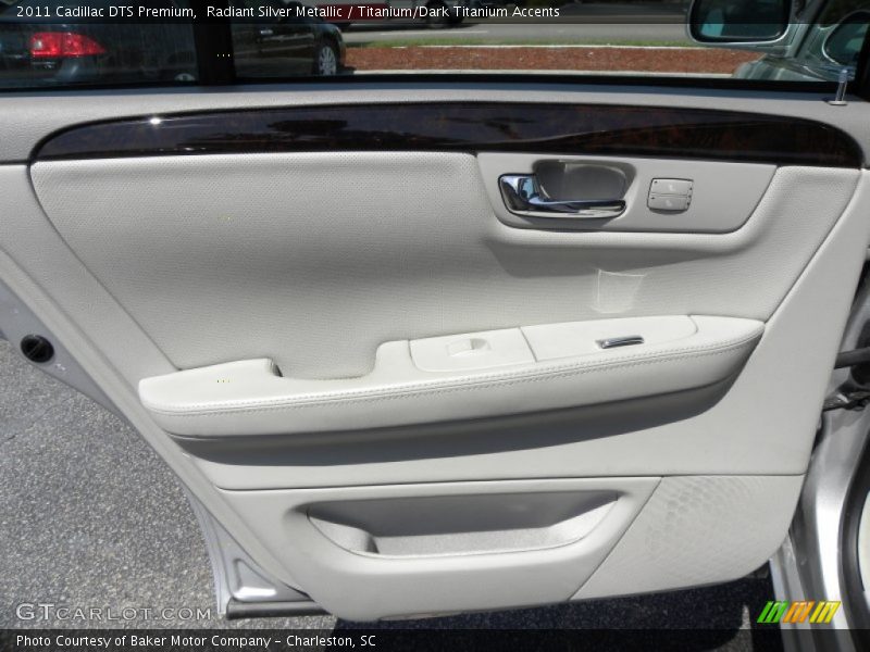 Radiant Silver Metallic / Titanium/Dark Titanium Accents 2011 Cadillac DTS Premium