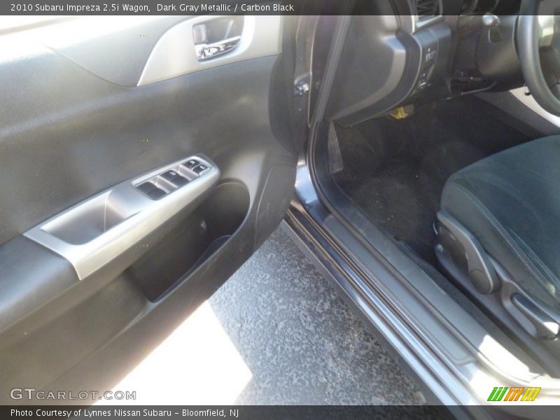 Dark Gray Metallic / Carbon Black 2010 Subaru Impreza 2.5i Wagon