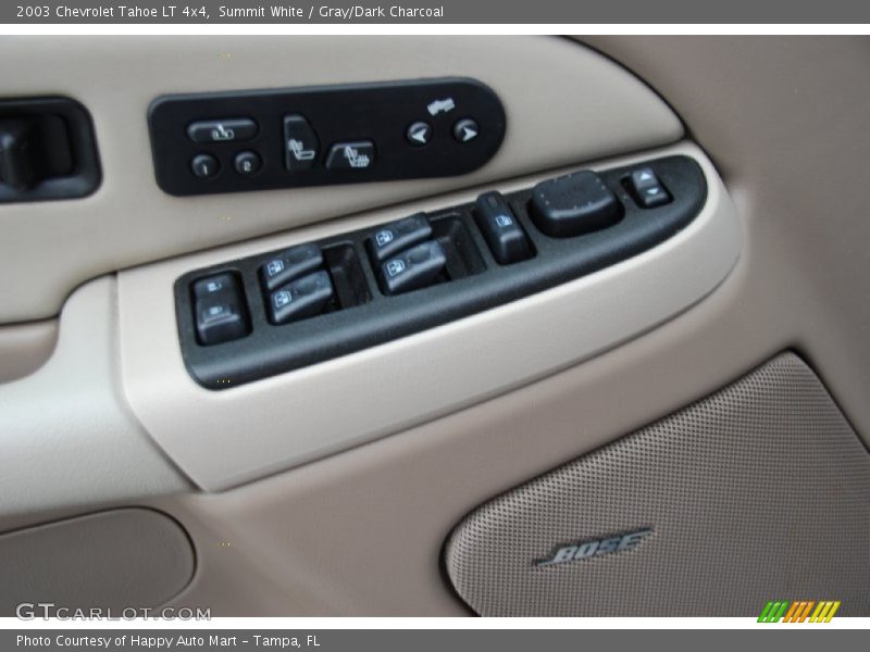 Summit White / Gray/Dark Charcoal 2003 Chevrolet Tahoe LT 4x4