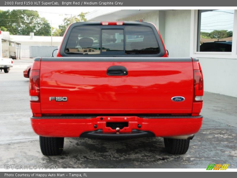 Bright Red / Medium Graphite Grey 2003 Ford F150 XLT SuperCab