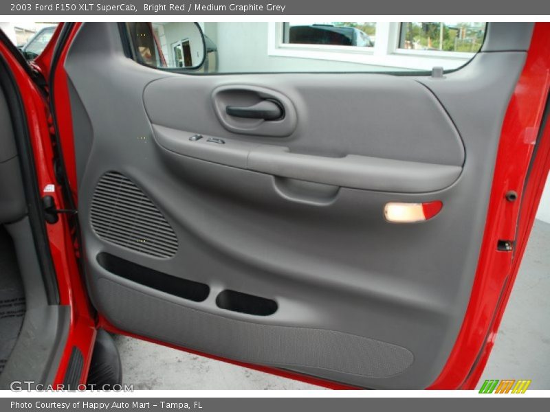 Bright Red / Medium Graphite Grey 2003 Ford F150 XLT SuperCab