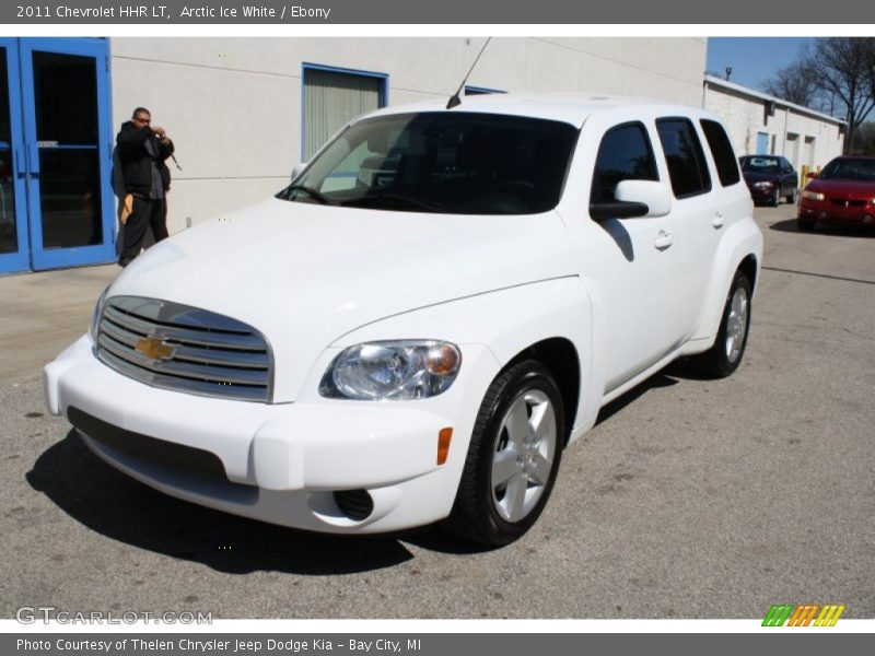 Arctic Ice White / Ebony 2011 Chevrolet HHR LT