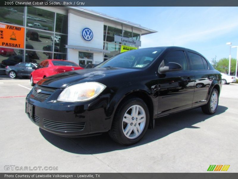 Black / Gray 2005 Chevrolet Cobalt LS Sedan