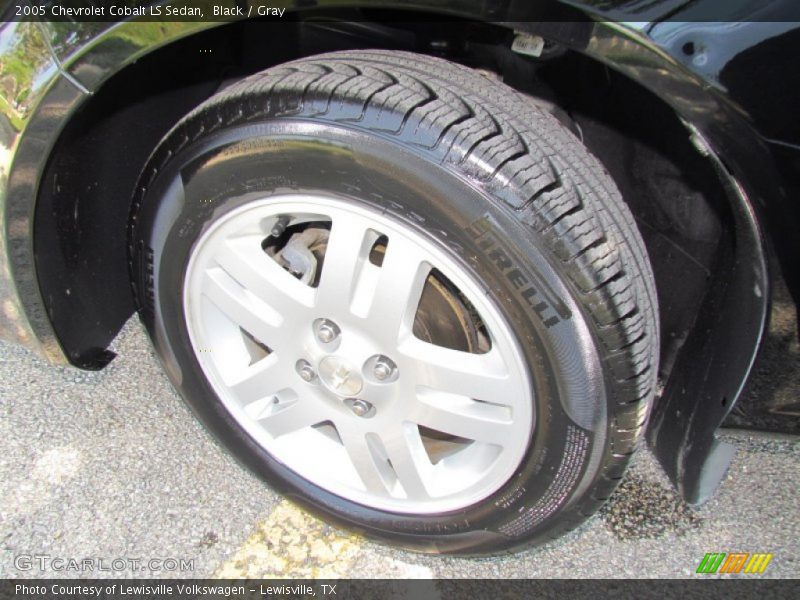 Black / Gray 2005 Chevrolet Cobalt LS Sedan