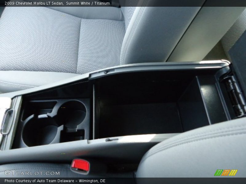 Summit White / Titanium 2009 Chevrolet Malibu LT Sedan