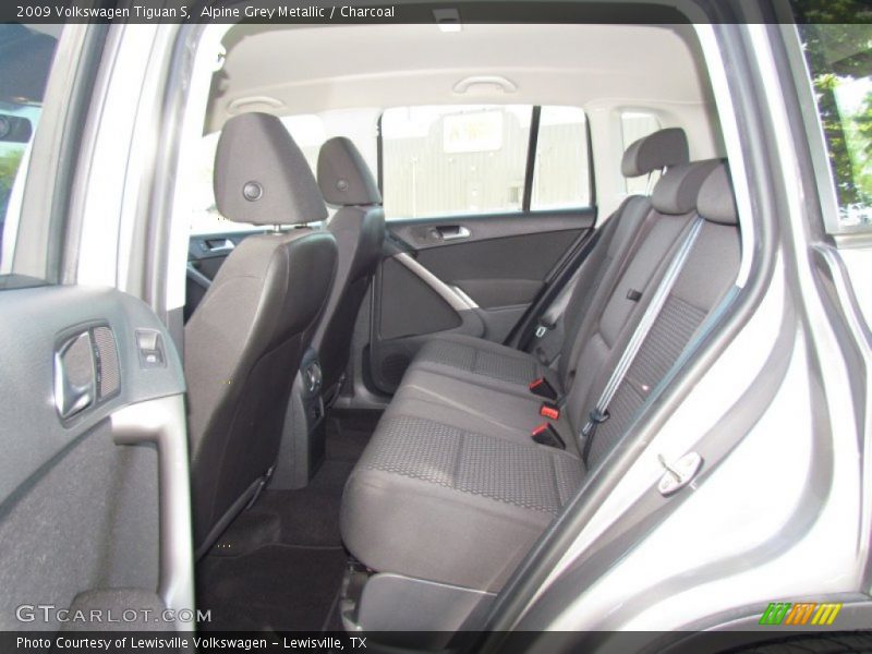 Alpine Grey Metallic / Charcoal 2009 Volkswagen Tiguan S