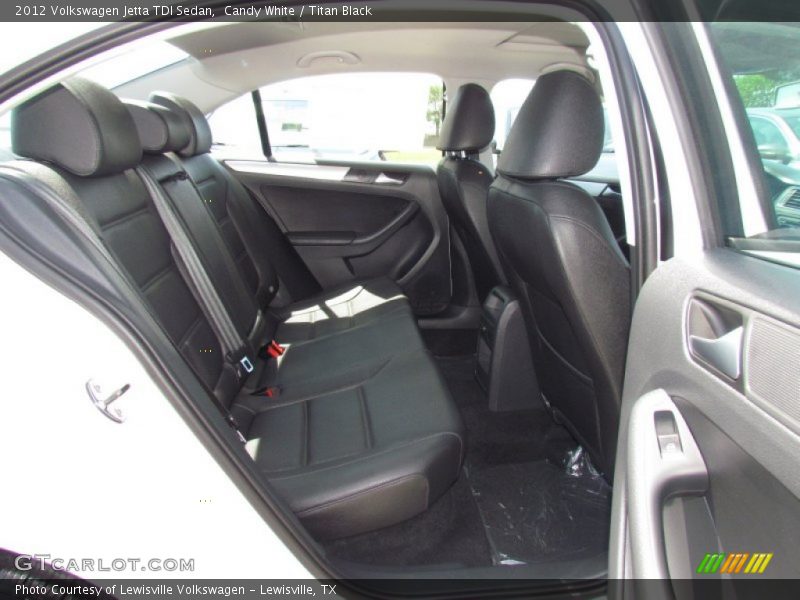 Candy White / Titan Black 2012 Volkswagen Jetta TDI Sedan