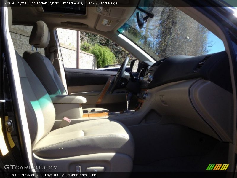 Black / Sand Beige 2009 Toyota Highlander Hybrid Limited 4WD
