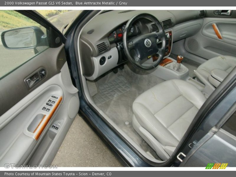 Blue Anthracite Metallic / Grey 2000 Volkswagen Passat GLS V6 Sedan