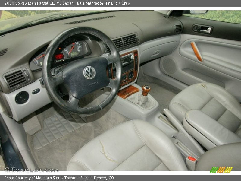 Blue Anthracite Metallic / Grey 2000 Volkswagen Passat GLS V6 Sedan