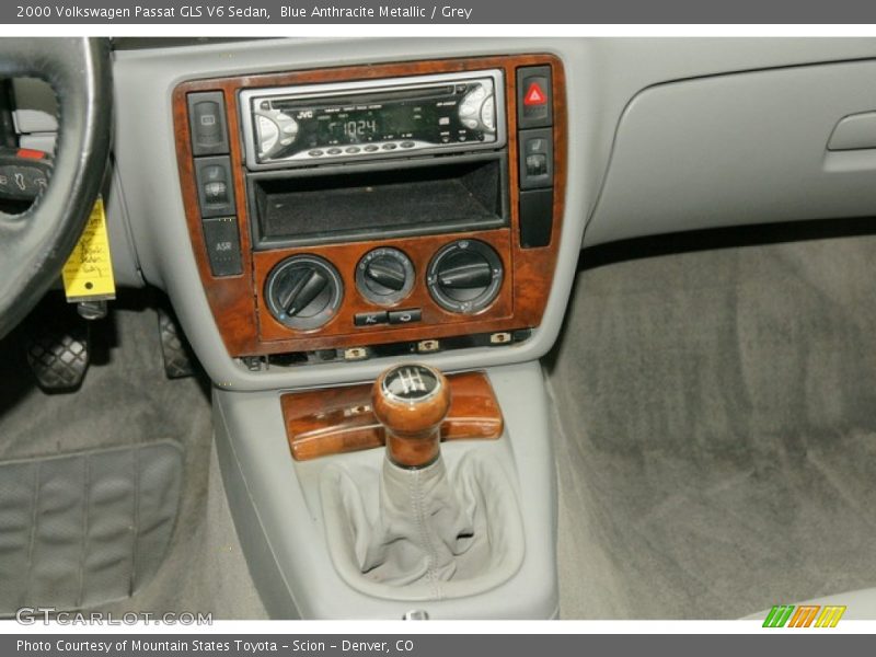 Blue Anthracite Metallic / Grey 2000 Volkswagen Passat GLS V6 Sedan