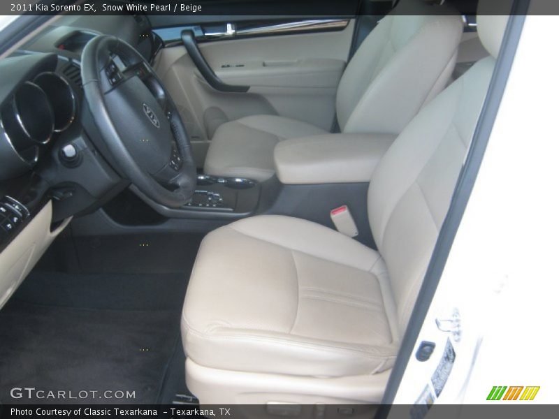 Snow White Pearl / Beige 2011 Kia Sorento EX