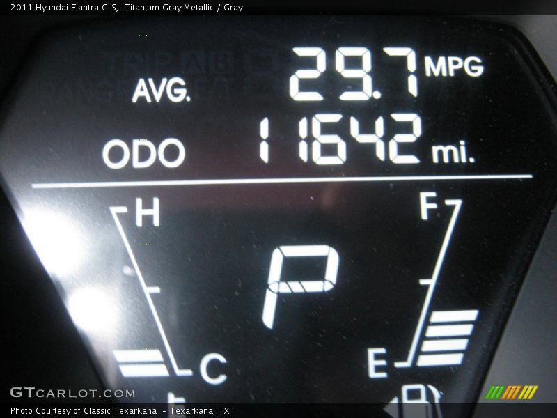 Titanium Gray Metallic / Gray 2011 Hyundai Elantra GLS