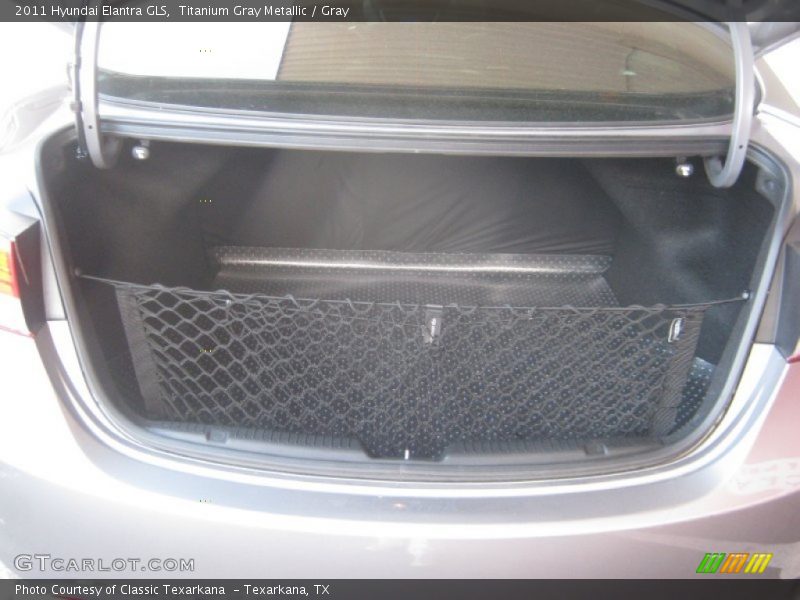 Titanium Gray Metallic / Gray 2011 Hyundai Elantra GLS