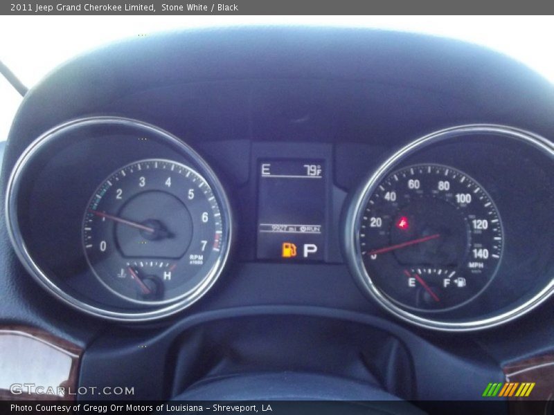 Stone White / Black 2011 Jeep Grand Cherokee Limited