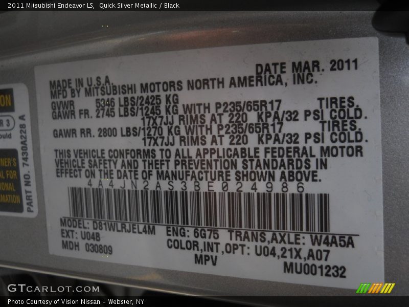 Quick Silver Metallic / Black 2011 Mitsubishi Endeavor LS