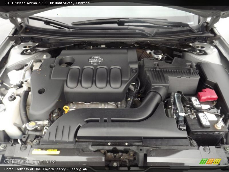 Brilliant Silver / Charcoal 2011 Nissan Altima 2.5 S