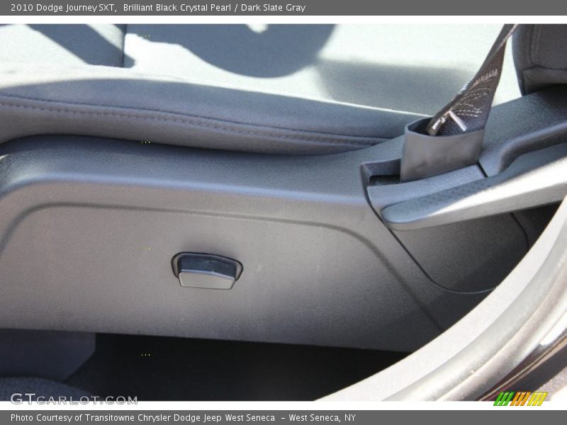 Brilliant Black Crystal Pearl / Dark Slate Gray 2010 Dodge Journey SXT