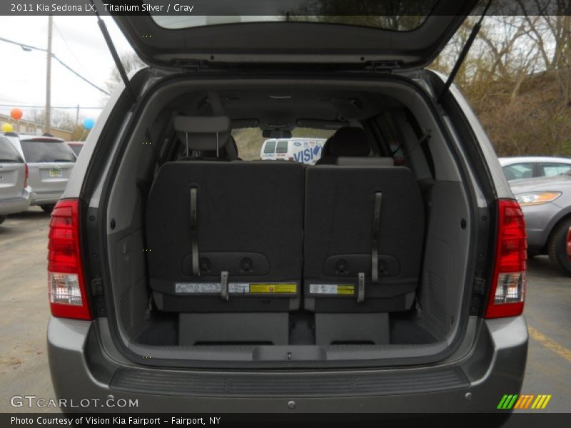 Titanium Silver / Gray 2011 Kia Sedona LX