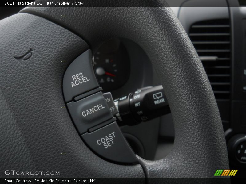 Titanium Silver / Gray 2011 Kia Sedona LX