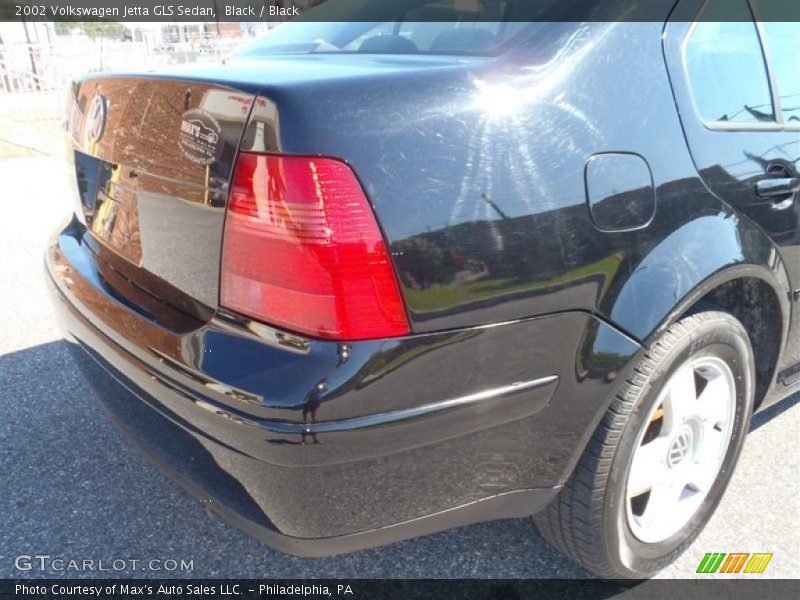Black / Black 2002 Volkswagen Jetta GLS Sedan