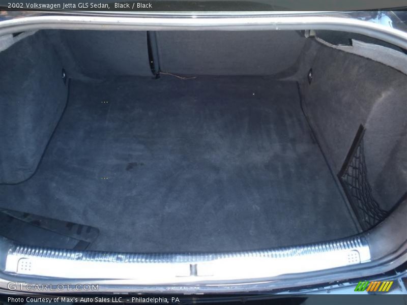 Black / Black 2002 Volkswagen Jetta GLS Sedan