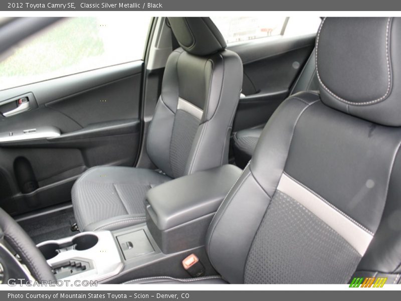 Classic Silver Metallic / Black 2012 Toyota Camry SE