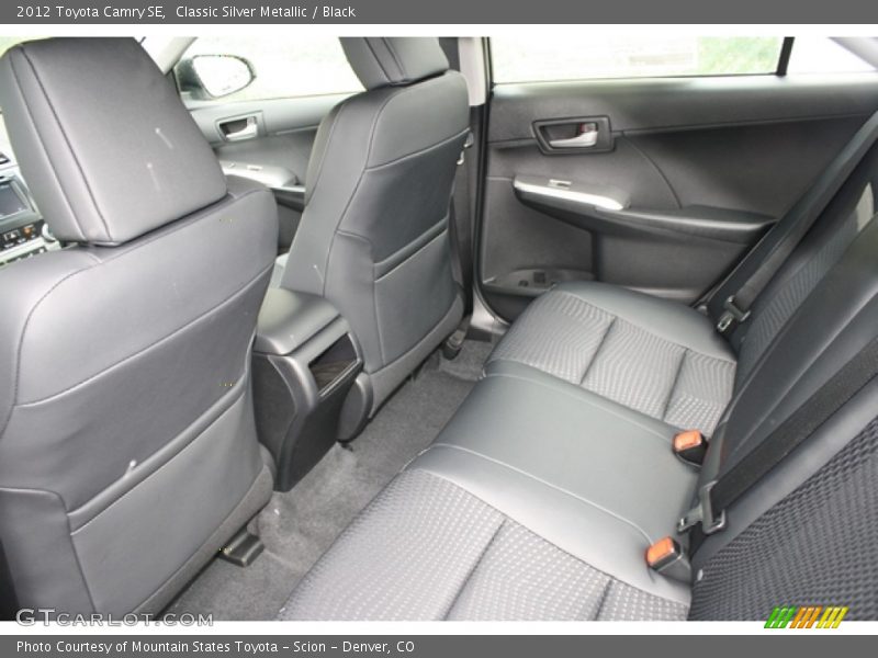Classic Silver Metallic / Black 2012 Toyota Camry SE