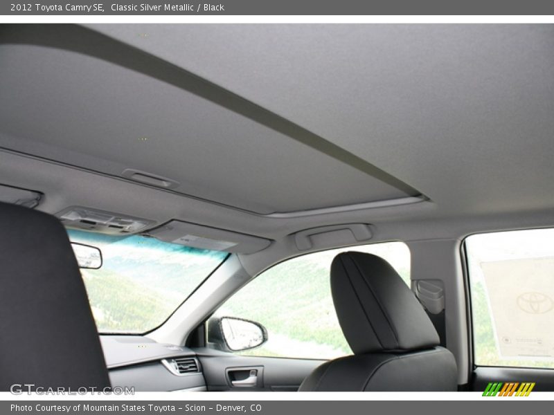 Classic Silver Metallic / Black 2012 Toyota Camry SE