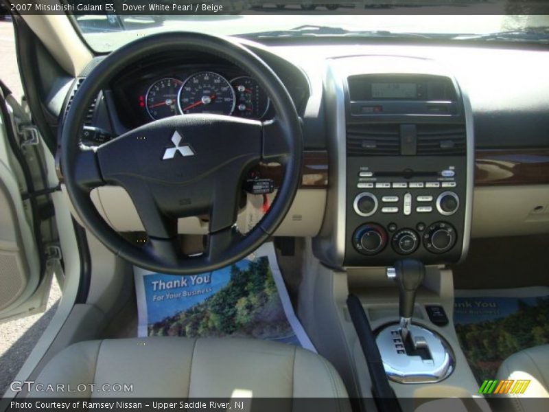 Dover White Pearl / Beige 2007 Mitsubishi Galant ES