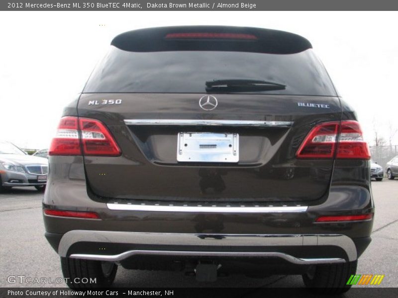 Dakota Brown Metallic / Almond Beige 2012 Mercedes-Benz ML 350 BlueTEC 4Matic