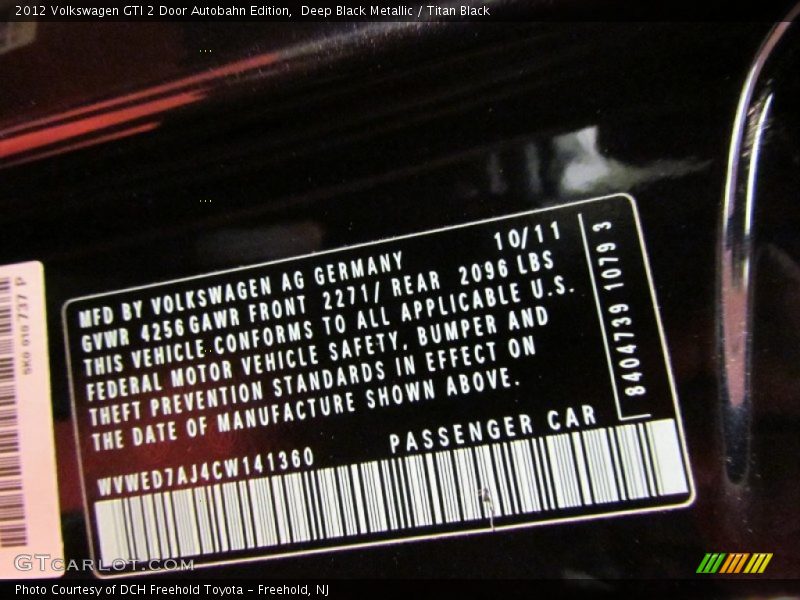 Deep Black Metallic / Titan Black 2012 Volkswagen GTI 2 Door Autobahn Edition