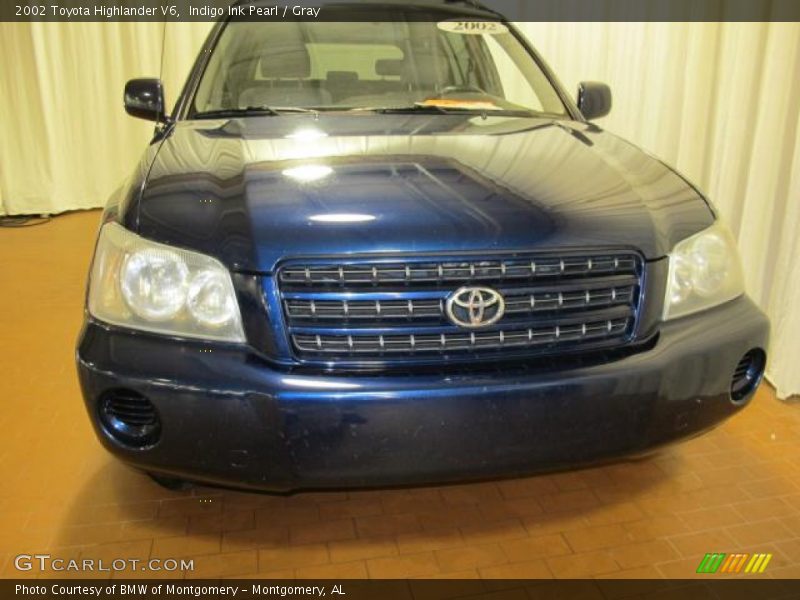 Indigo Ink Pearl / Gray 2002 Toyota Highlander V6
