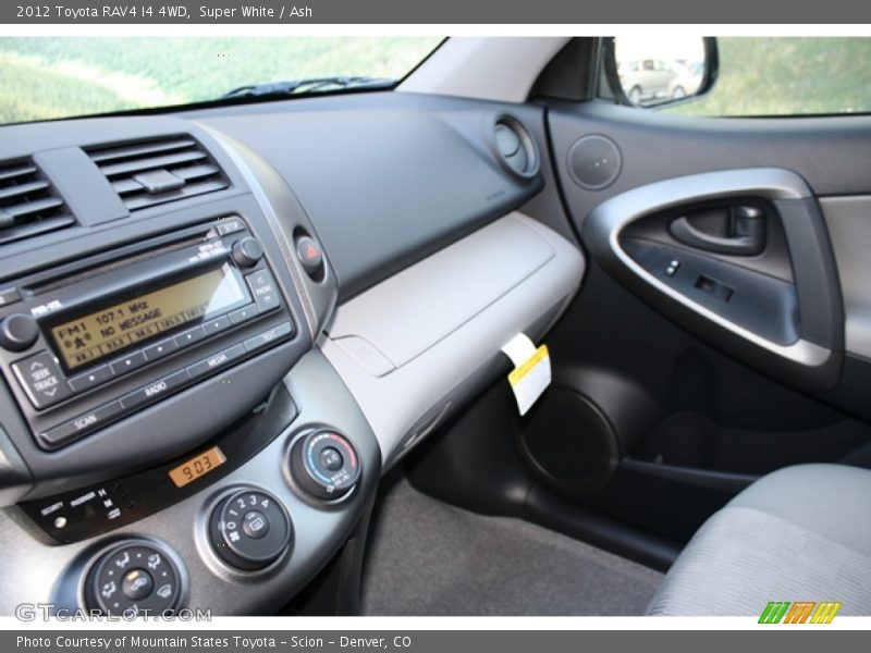 Super White / Ash 2012 Toyota RAV4 I4 4WD
