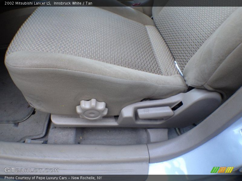Innsbruck White / Tan 2002 Mitsubishi Lancer LS