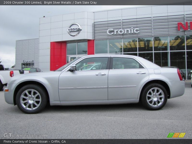 Bright Silver Metallic / Dark Slate Gray 2009 Chrysler 300 Limited