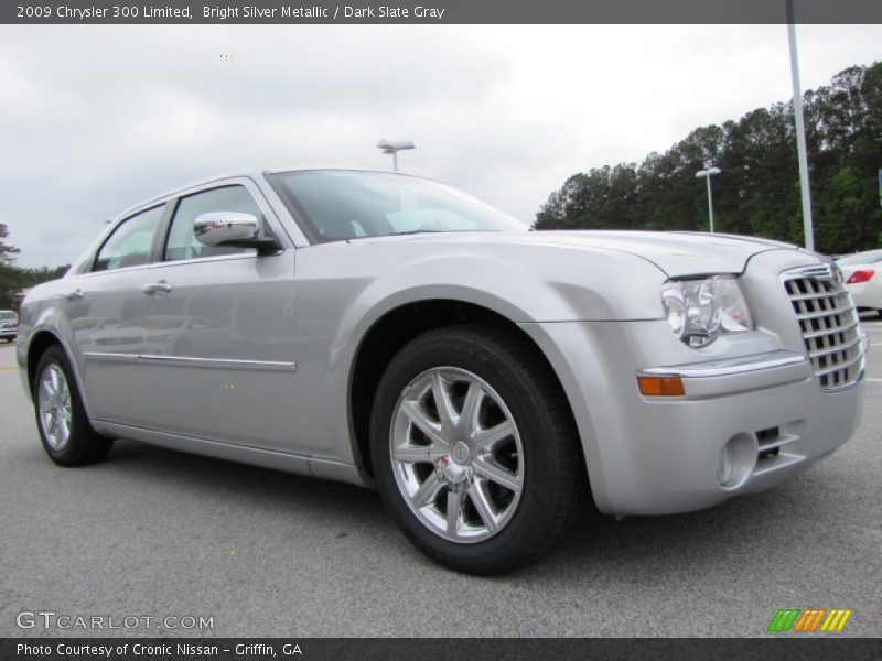 Front 3/4 View of 2009 300 Limited