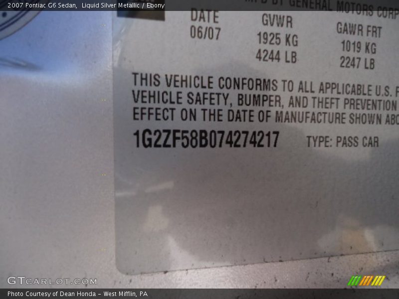 Liquid Silver Metallic / Ebony 2007 Pontiac G6 Sedan